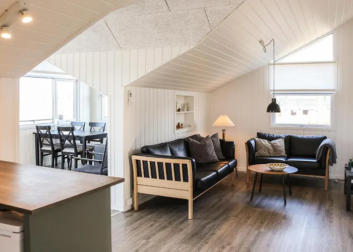 Сasa de vacaciones Two-bedroom In *